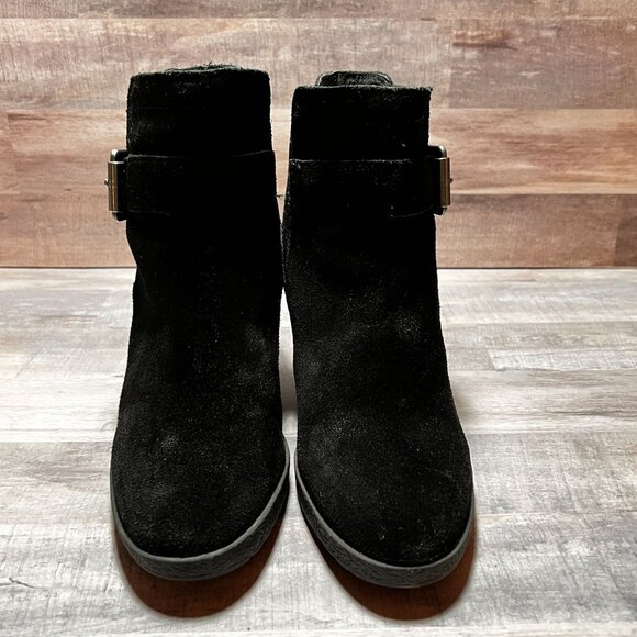 Vince Camuto Womens Black Suede Wedge Heel Ankle Booties Size 7M/37 Buckle - Picture 2 of 13